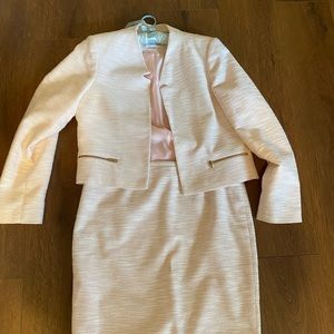 Calvin Klein 2-pc textured jacket and skirt suit. Light pink.